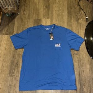 Vineyard Vines Large Blue USA T-Shirt
